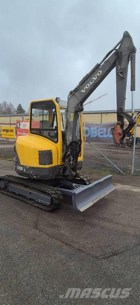 Volvo ECR 38 Mini Escavadoras <7t