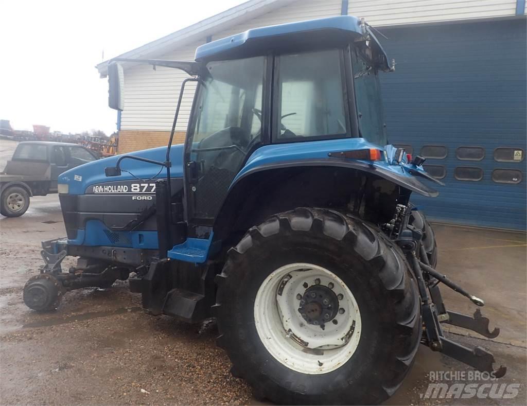 New Holland 8770 Tratores Agrícolas usados