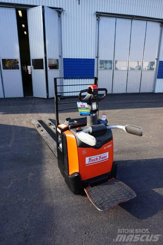 Toyota LPE250 Porta-paletes com plataforma