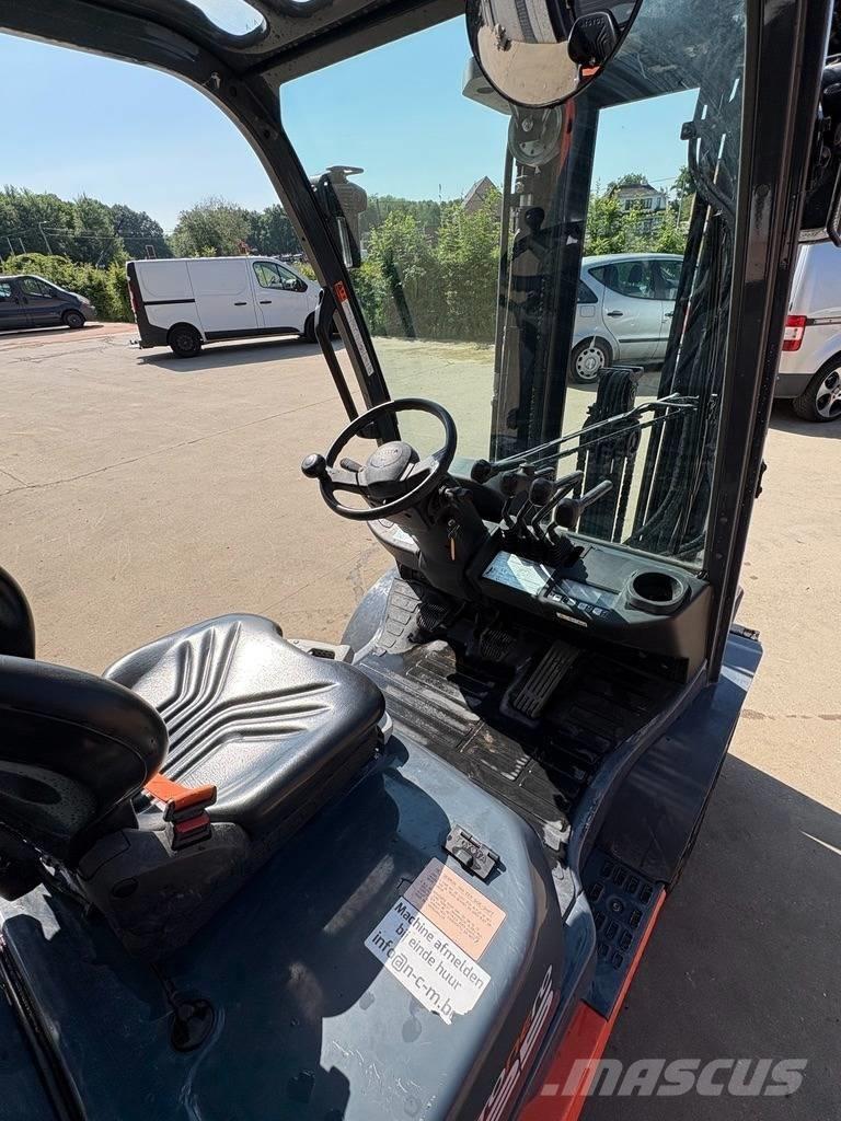 Toyota 8 FDF 25 Empilhadores Diesel