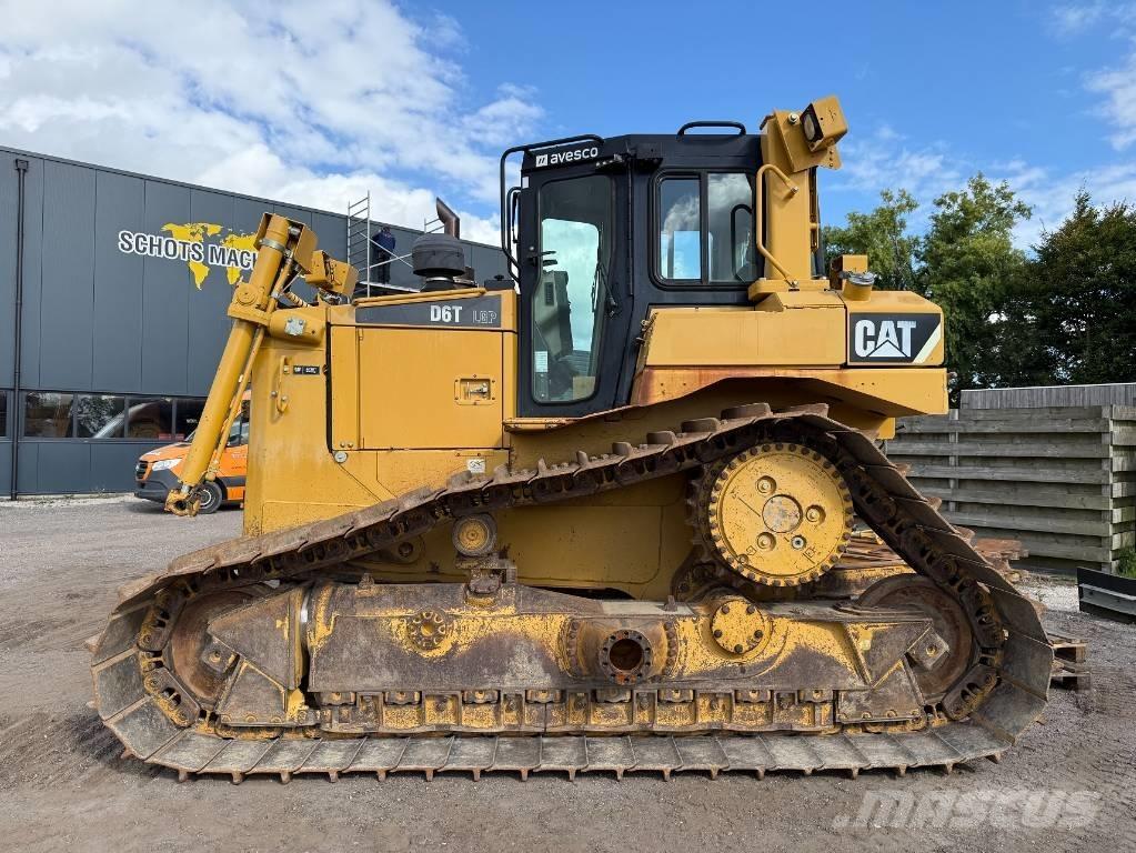 CAT D 6 T LGP Dozers - Tratores rastos