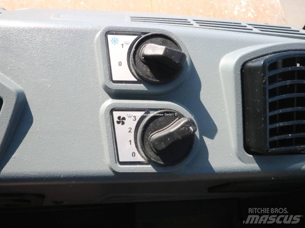 Bomag BW 211 D-50 Cilindros Compactadores monocilíndricos