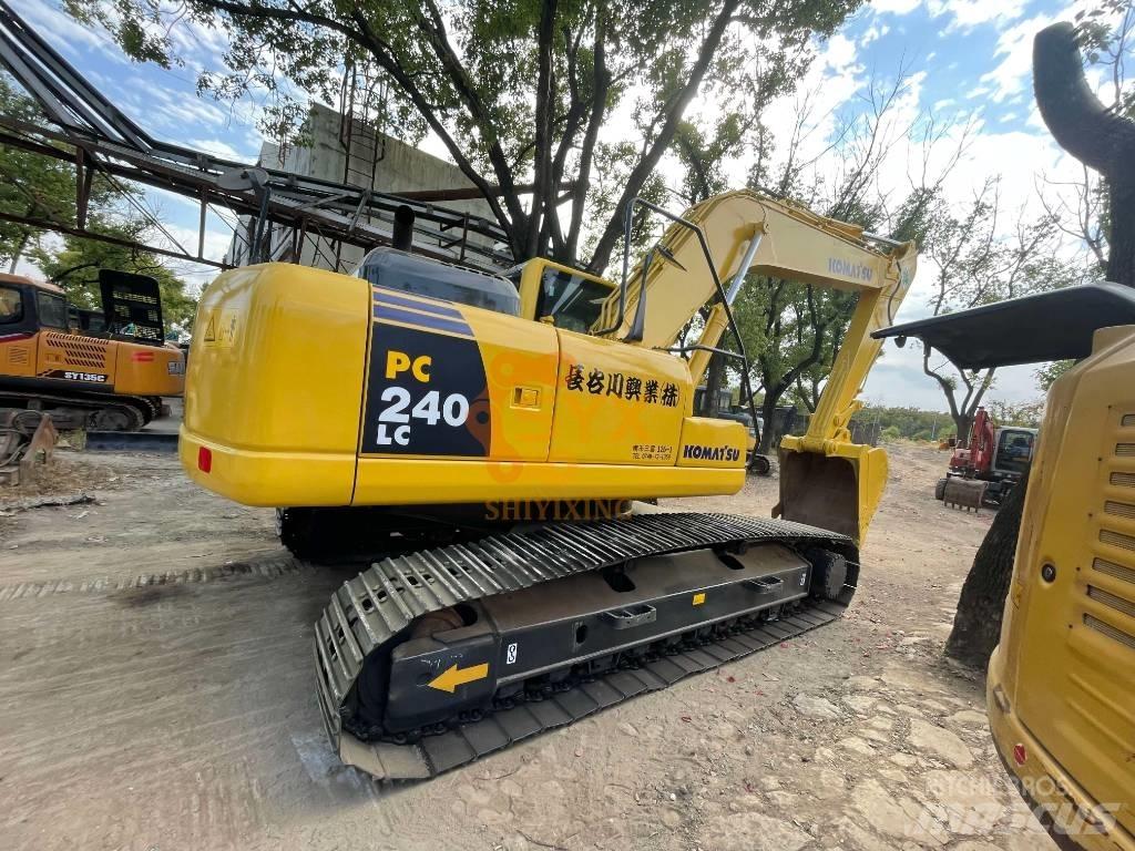 Komatsu PC 240-8 Escavadoras de rastos