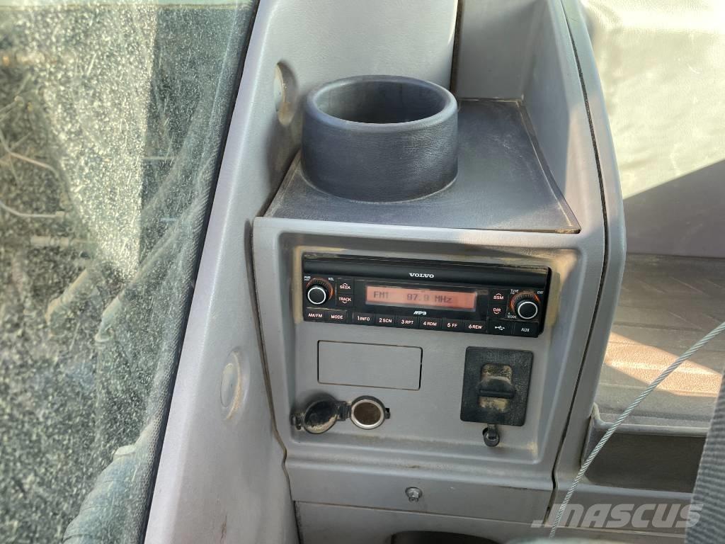 Volvo EC 140 EL Escavadoras de rastos