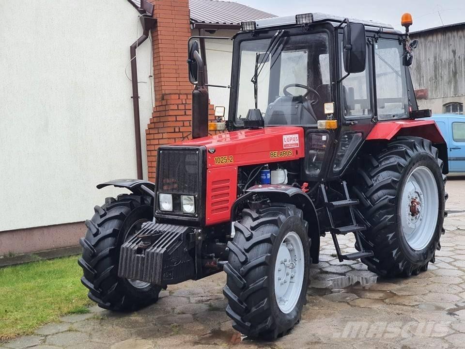 Belarus 1025.2 Tratores Agrícolas usados