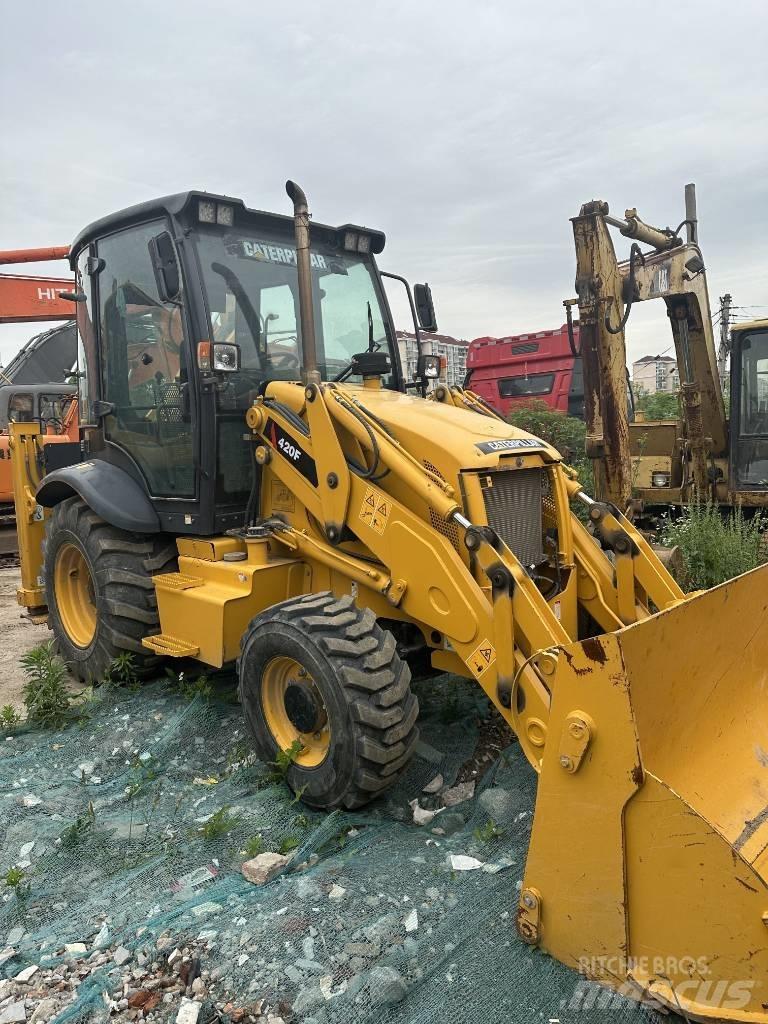 CAT 420 F Retroescavadoras