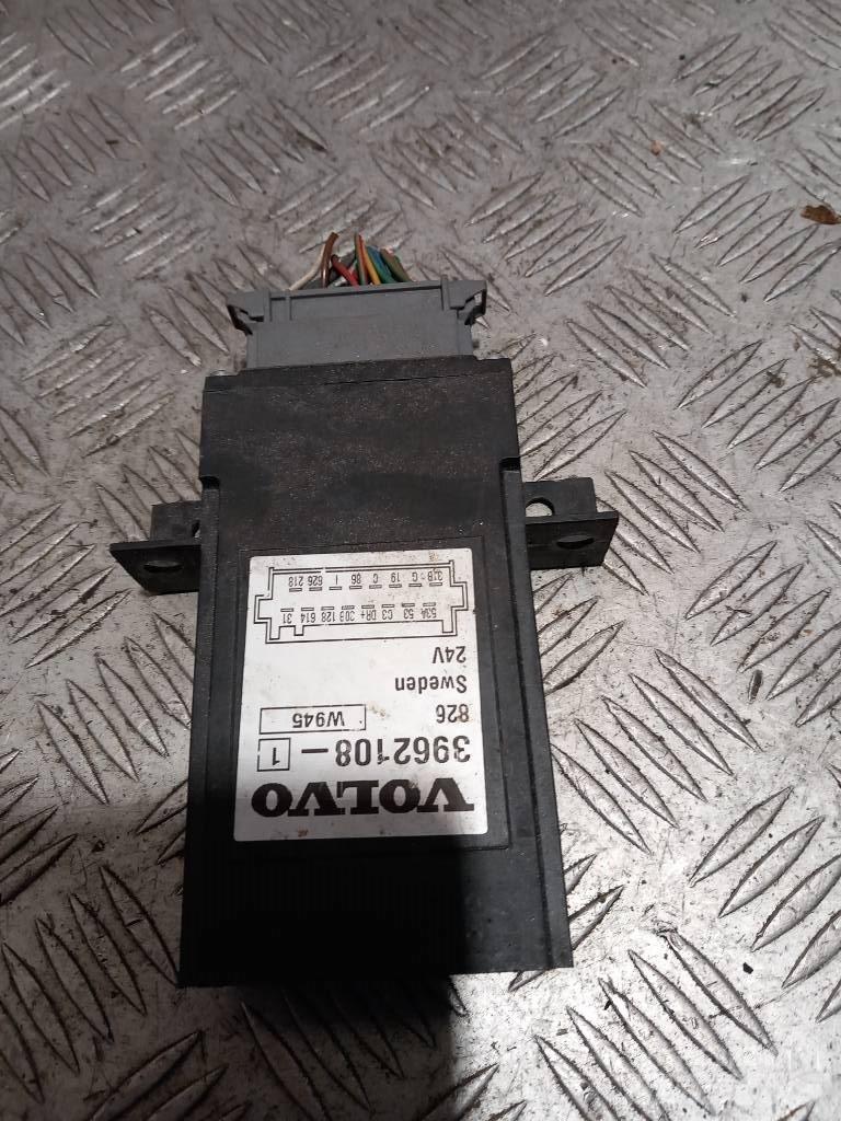 Volvo FH 12    3962108 Electrónica