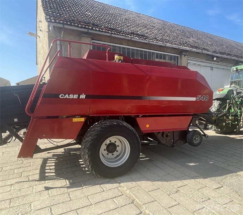 Case IH 540 Enfardadeira de fardos quadrados