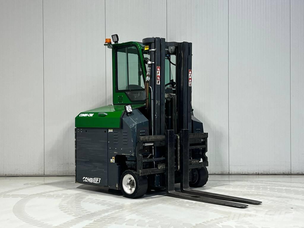 Combilift CBE2500 Empilhadores de 4 vias