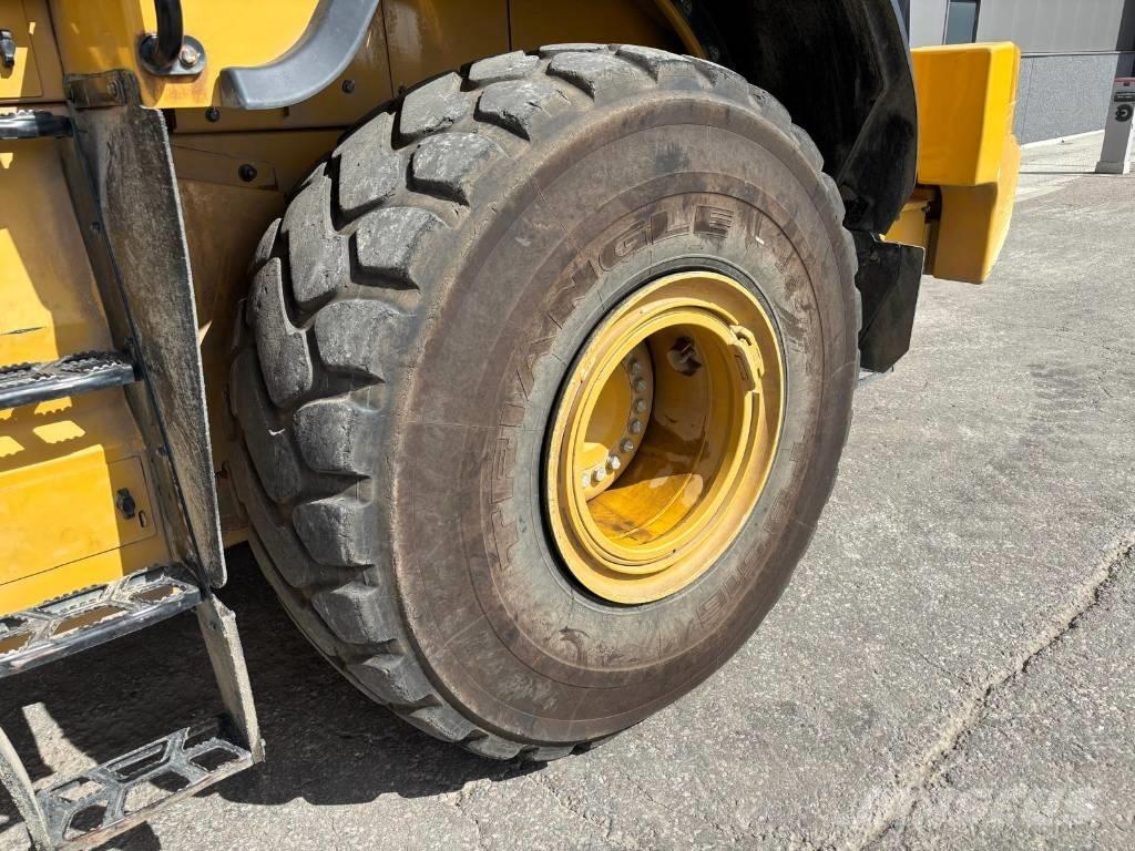 CAT 972 M XE Pás carregadoras de rodas
