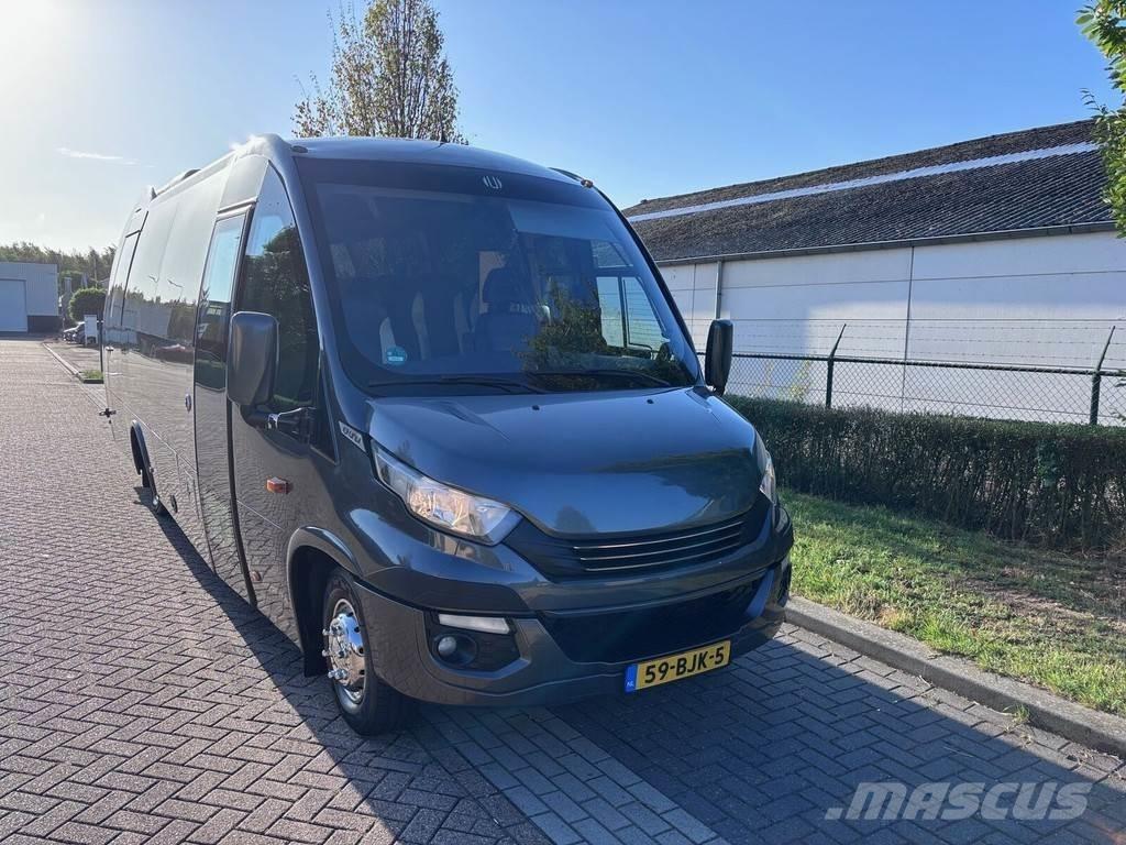 Iveco UNVI Compa Autocarros