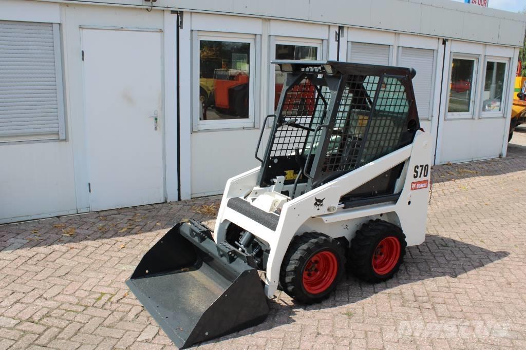 Bobcat S 70 Carregadoras de direcção deslizante