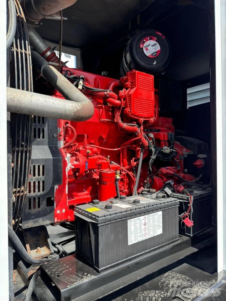 Cummins C 300 D6R Geradores Diesel