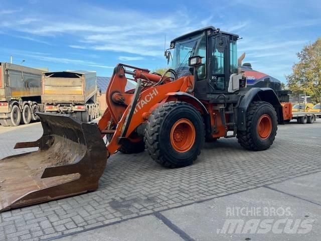 Hitachi ZW 180-6 Pás carregadoras de rodas