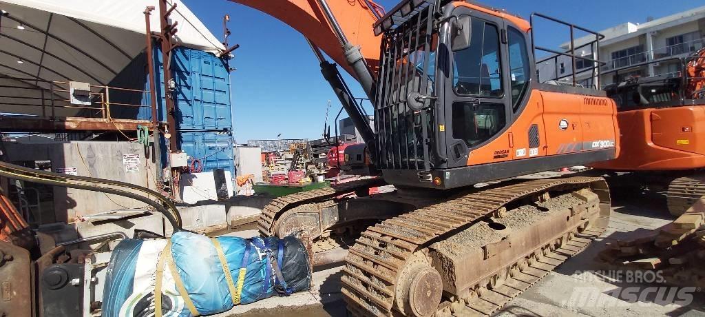 Doosan DX 300 LC Escavadoras de rastos