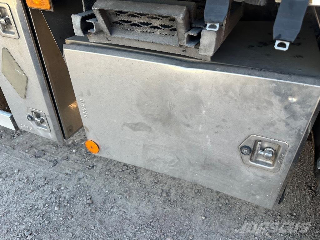Volvo FM9 Skåpbil Camiões de caixa fechada