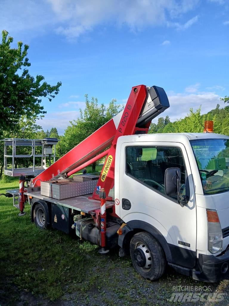 Palfinger P 220 B Plataformas aéreas montadas em camião
