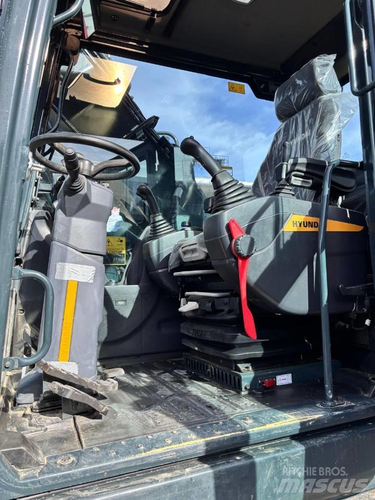 Hyundai HX 170ACR Escavadoras de rodas