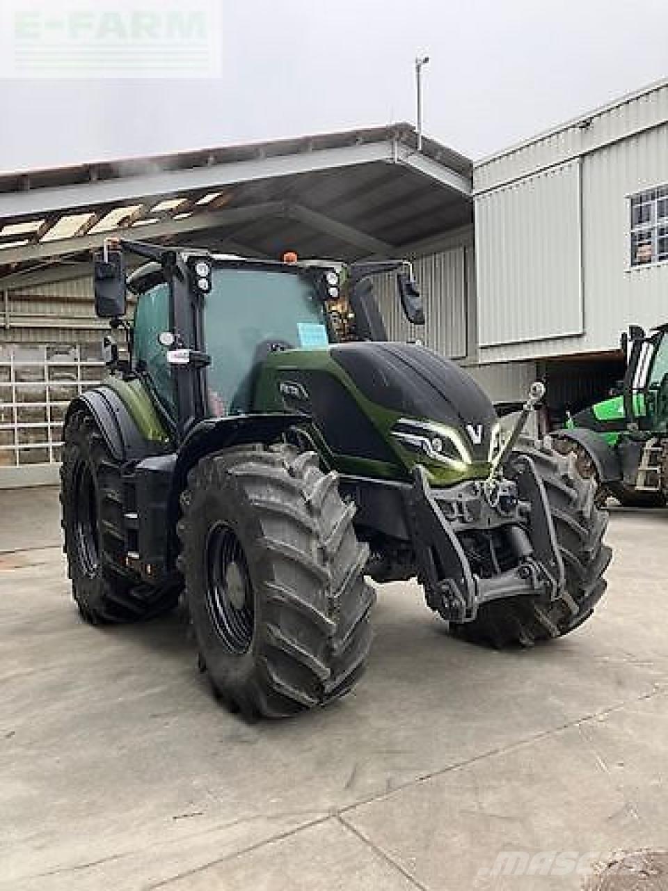 Valtra q305 Tratores Agrícolas usados