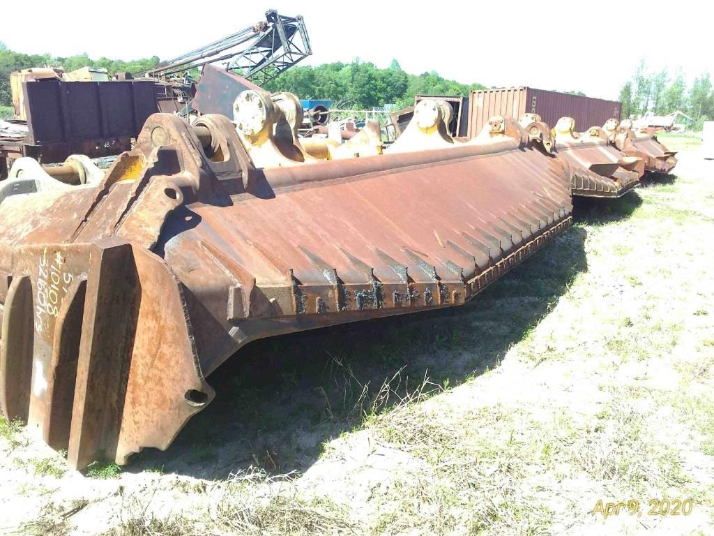 Komatsu D 575 A-3 Dozers - Tratores rastos