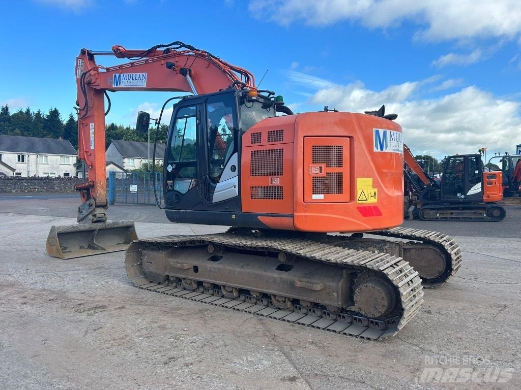 Hitachi ZX225 USLC-6 Escavadoras de rastos