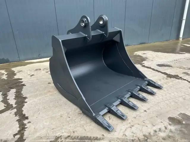 Hitachi ZX225 - 1.40m Baldes