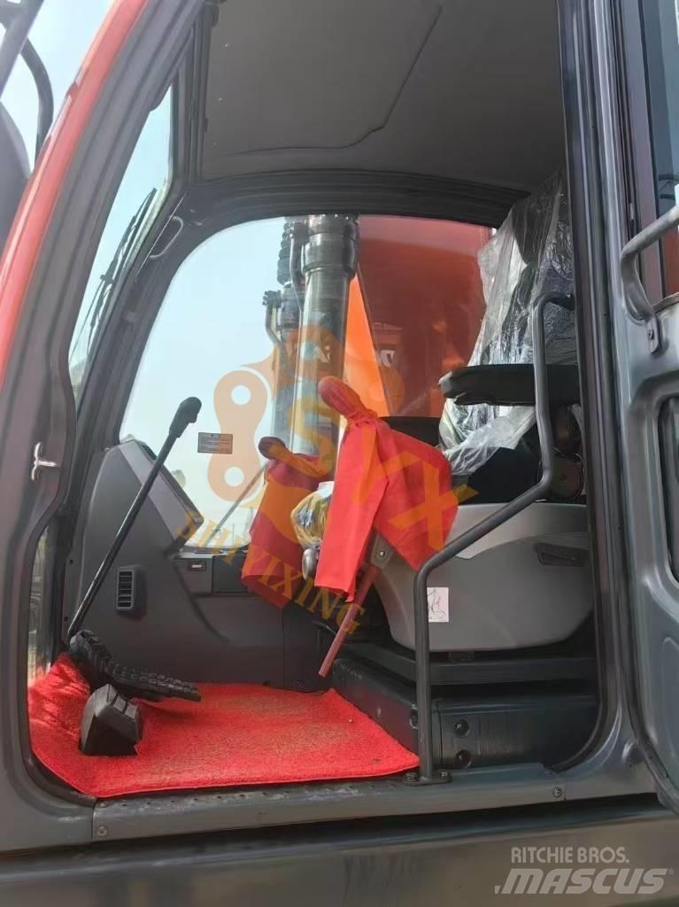 Doosan DX 225 LC Escavadoras de rastos