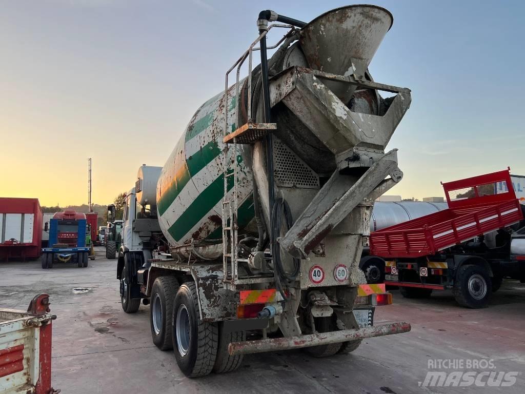 Iveco 330-30 Camiões de betão