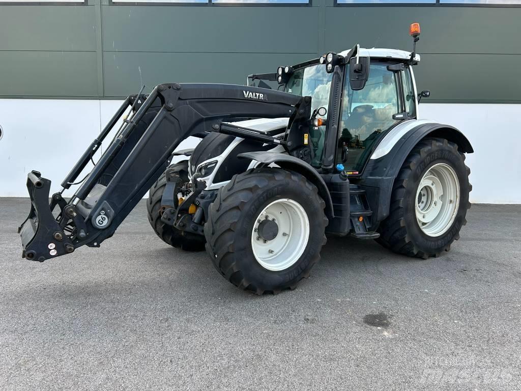Valtra N 174 Tratores Agrícolas usados