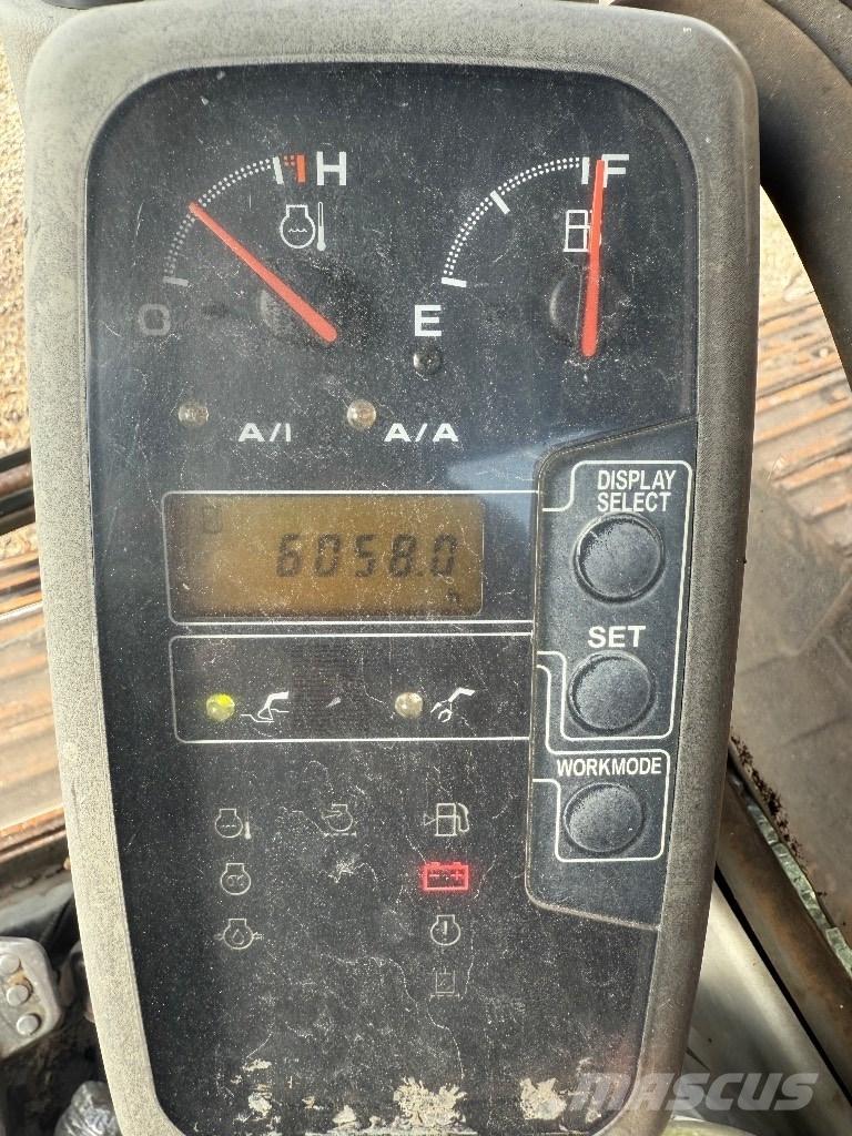John Deere 160 C Escavadoras de rastos
