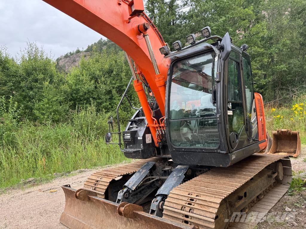 Hitachi ZX135USBL-6 Escavadoras de rastos