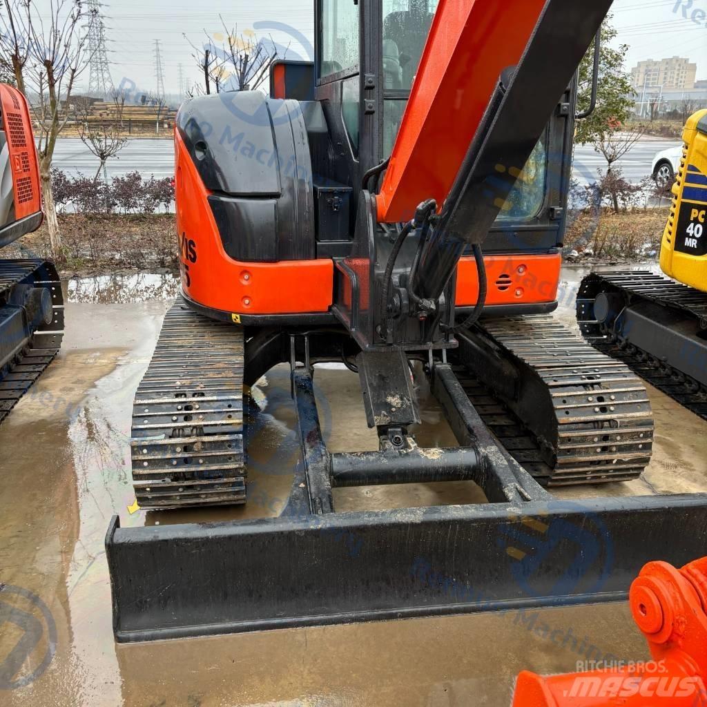Hitachi ZX 55 Mini Escavadoras <7t