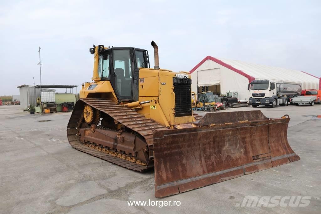 CAT D 6 N Dozers - Tratores rastos