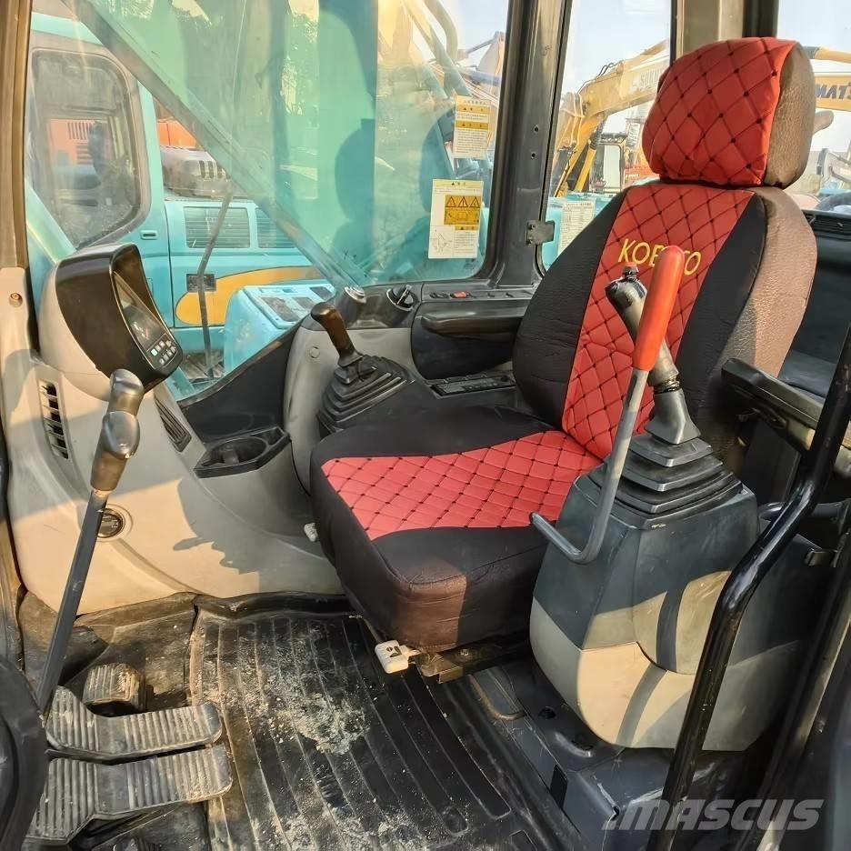 Kobelco SK 200 Escavadoras de rastos