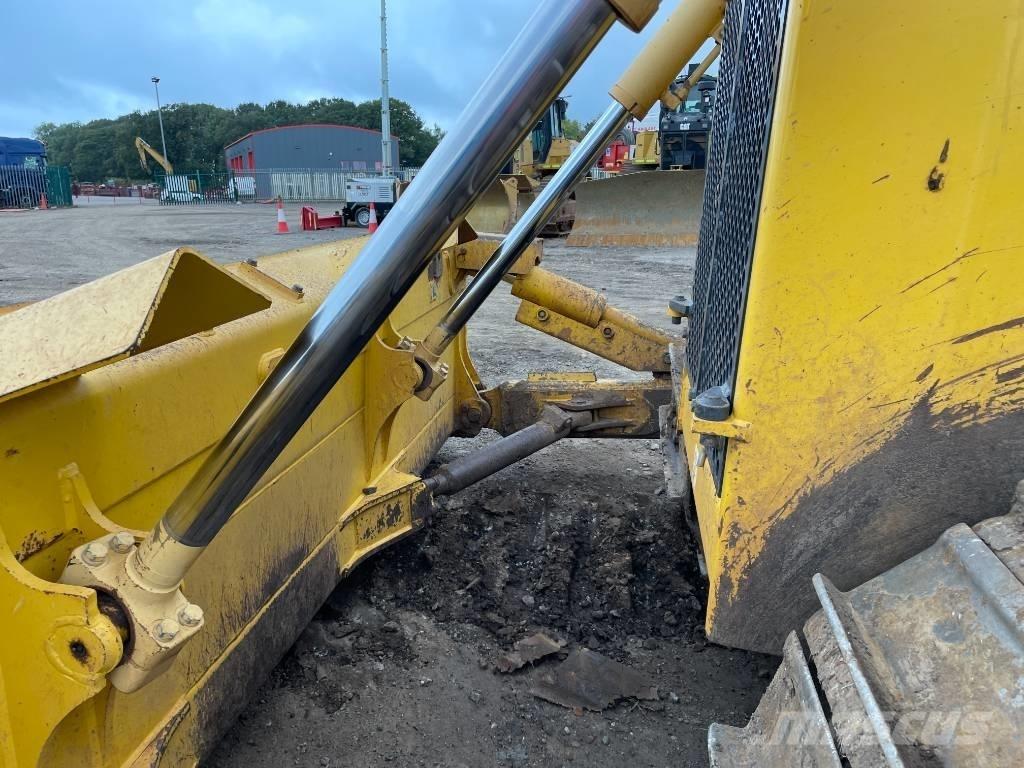 Komatsu D 65 PX-18E0 Dozers - Tratores rastos