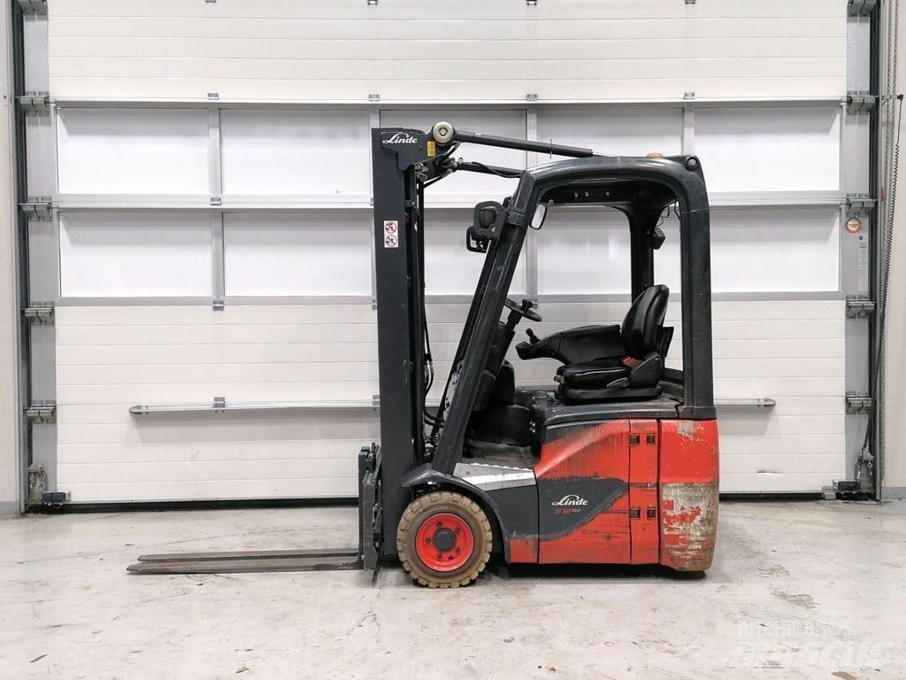 Linde E12-02 Empilhadores eléctricos