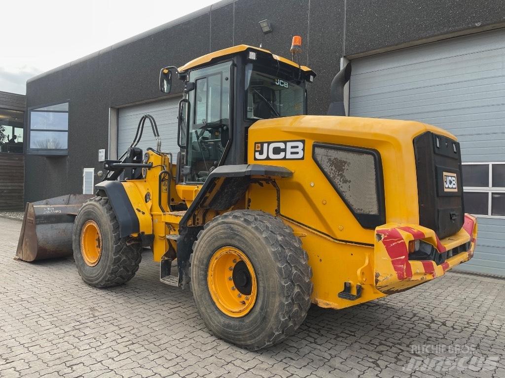 JCB 427HT Pás carregadoras de rodas
