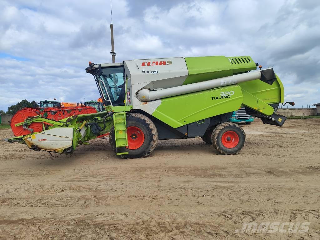 CLAAS Tucano 320 Ceifeiras debulhadoras