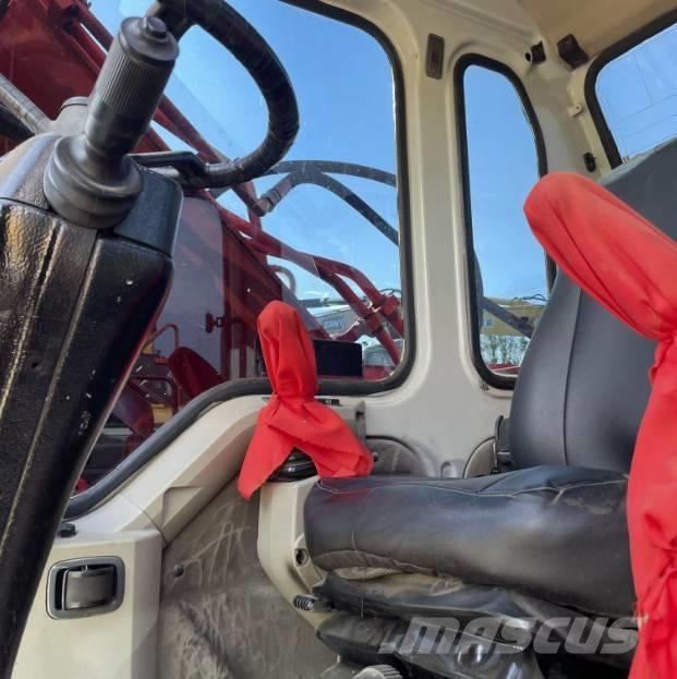 Doosan DX150W Escavadoras de rodas