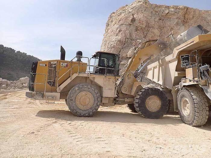 CAT 988K Pás carregadoras de rodas