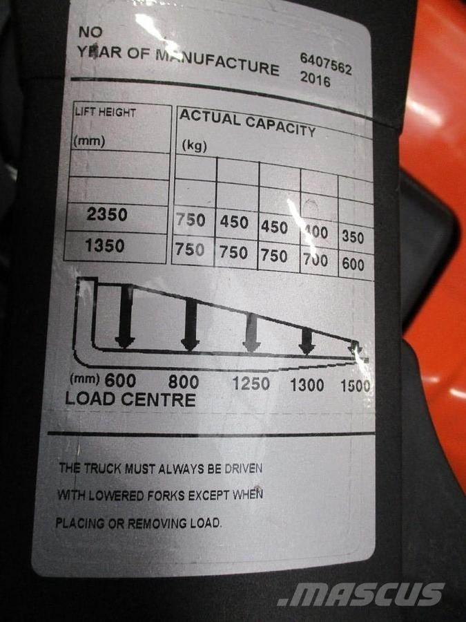 BT SPE120 XR Porta-paletes com plataforma