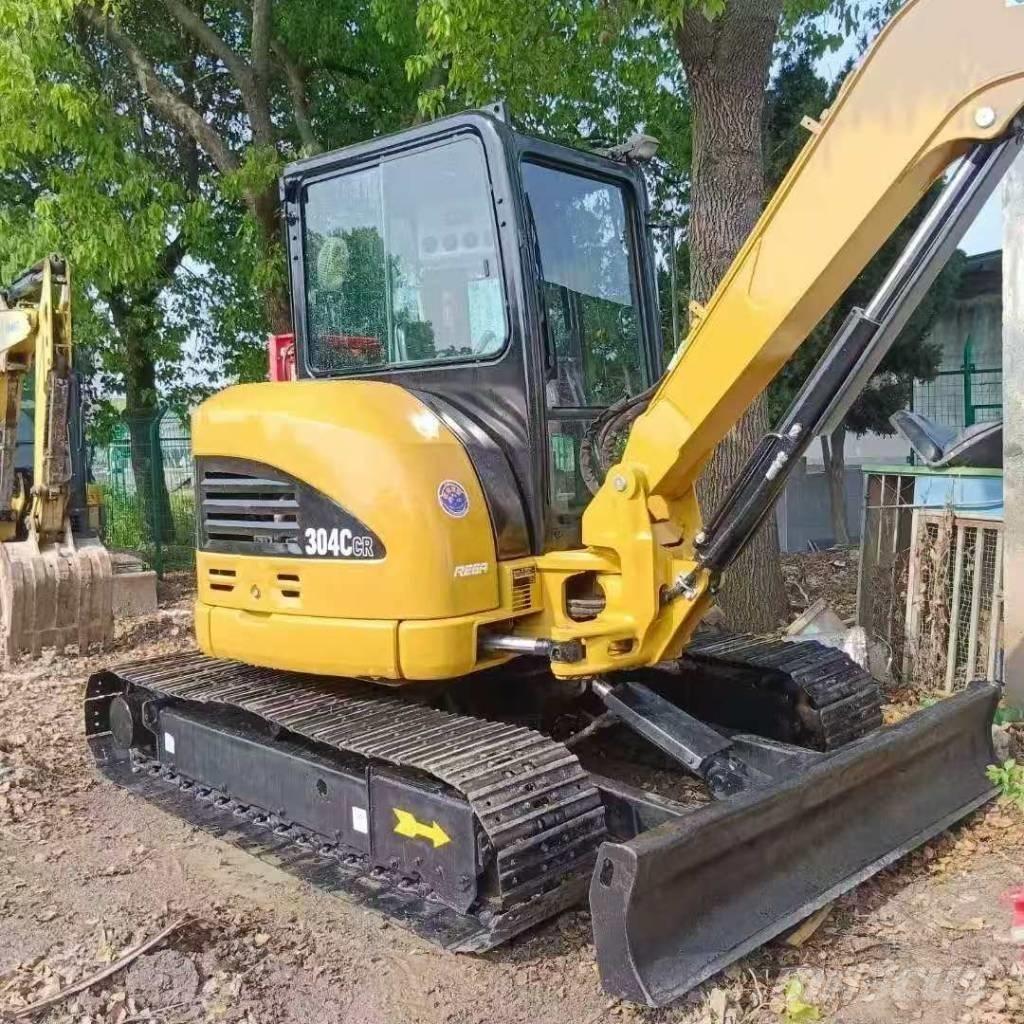 CAT 304 CR Mini Escavadoras <7t