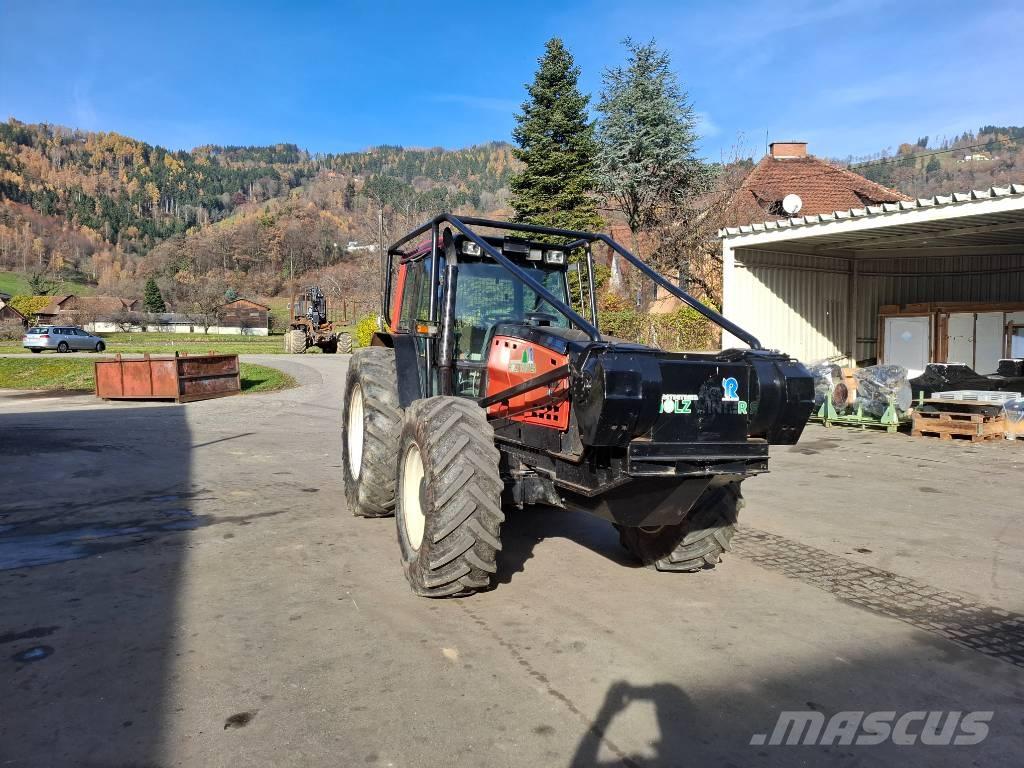 Valtra 8550 Tractores florestais