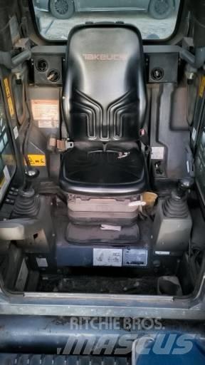 Takeuchi TL8 Carregadoras de direcção deslizante