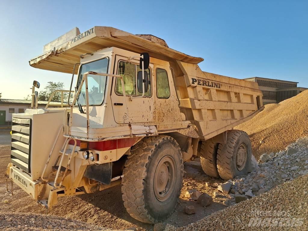 Perlini DP-605 Camiőes dumper basculantes rígidos