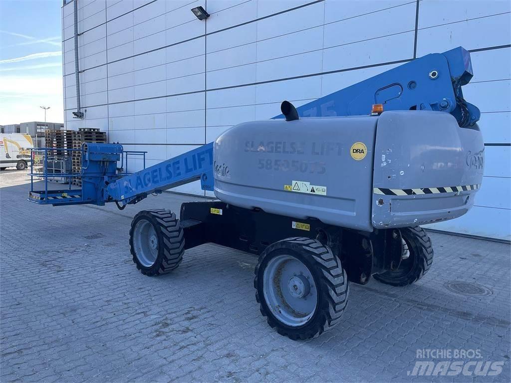 Genie S-60HC Elevadores braços articulados