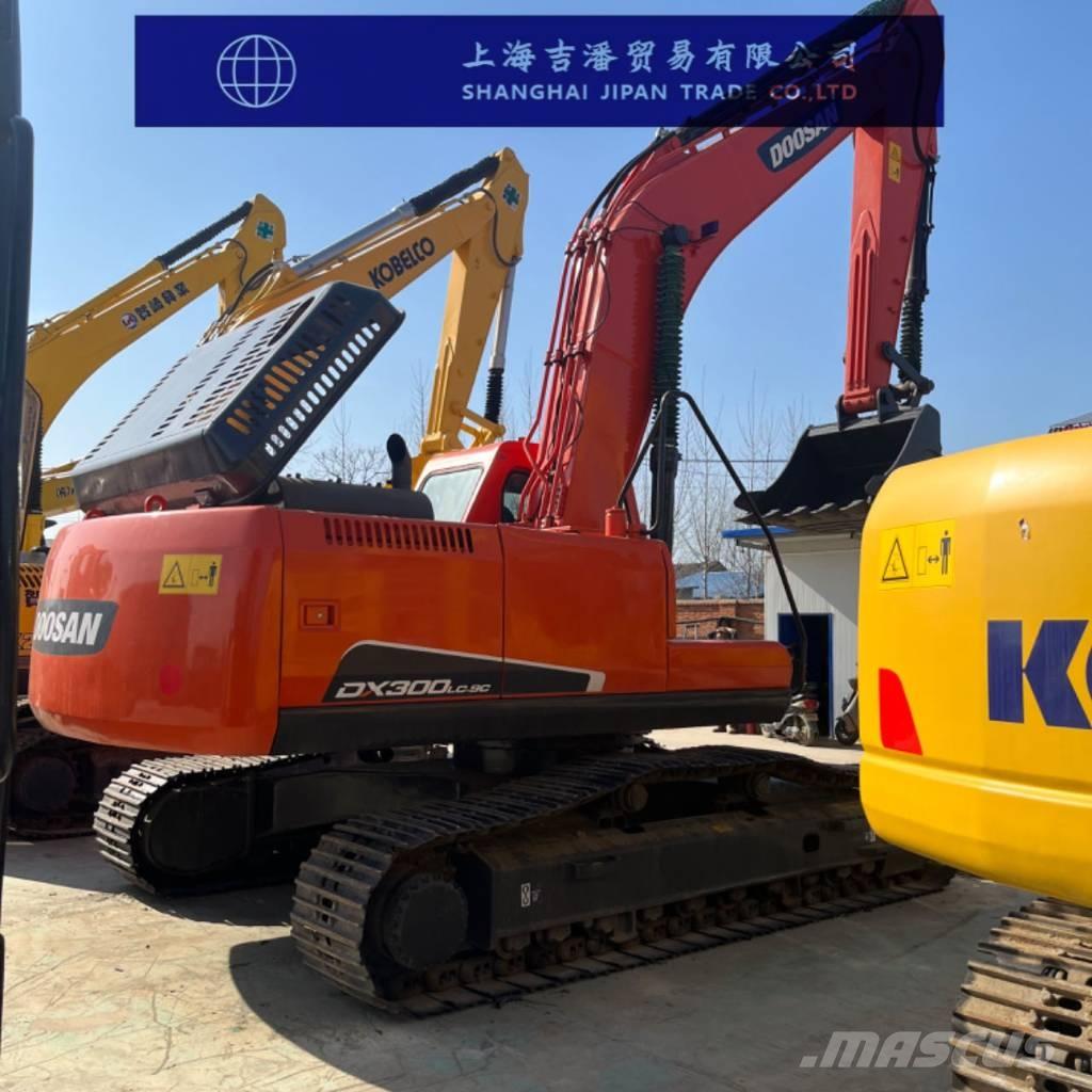 Doosan DX 300 Escavadoras de rastos
