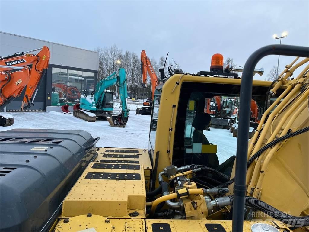Komatsu PC210LC-8 Escavadoras de rastos