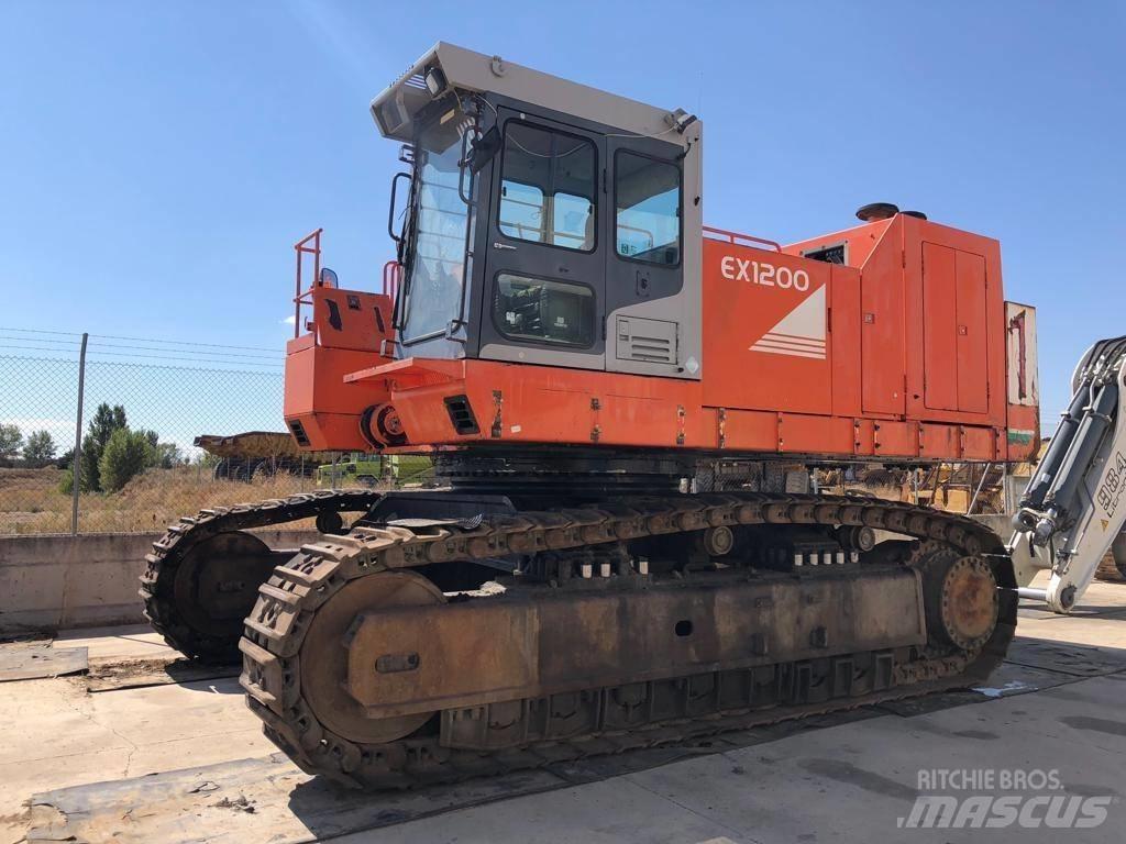 Hitachi EX 1200-5 D Escavadoras de rastos