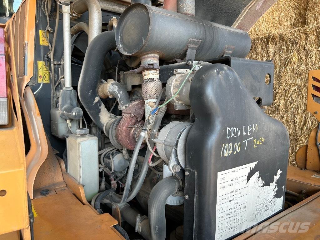 CASE 821 E Pás carregadoras de rodas